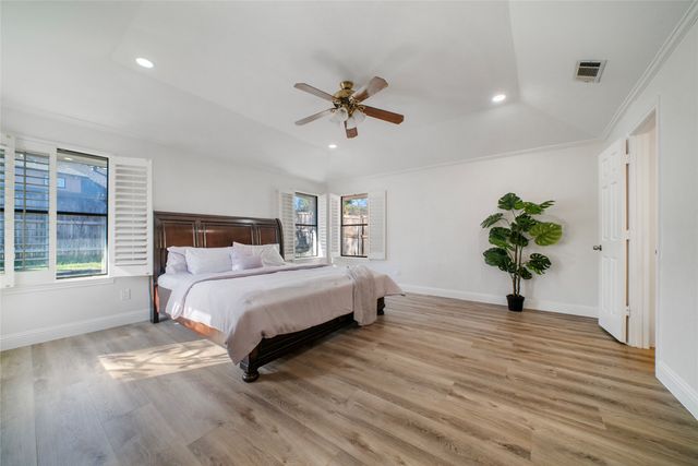 700 Macarthur Court, Irving, TX 75061