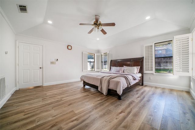 700 Macarthur Court, Irving, TX 75061