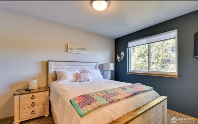 1006 Point Brown Avenue SE, Ocean Shores, WA 98569