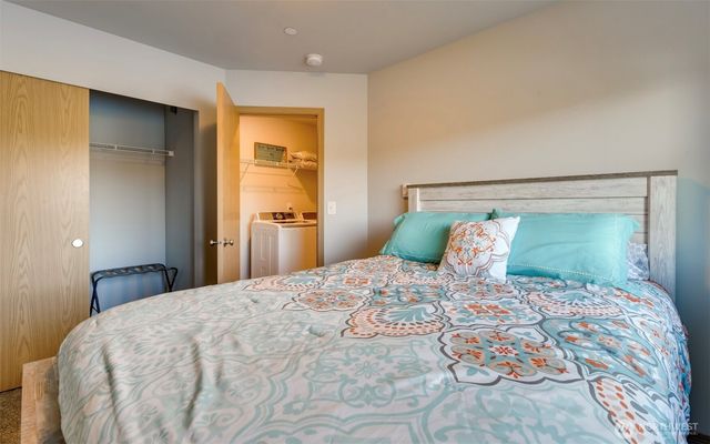 1006 Point Brown Avenue SE, Ocean Shores, WA 98569