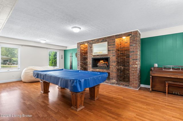3505 Swainsboro Ct, Louisville, KY 40218