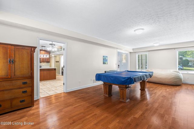 3505 Swainsboro Ct, Louisville, KY 40218