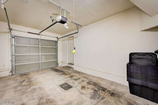 3924 Lazy Pine Street 101, Las Vegas, NV 89108