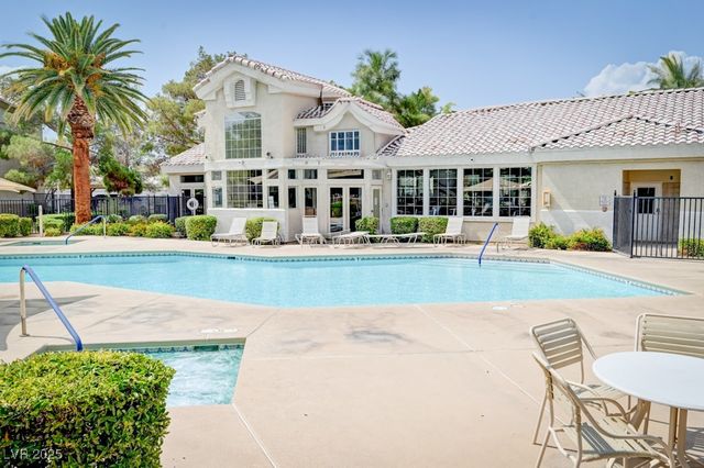 3924 Lazy Pine Street 101, Las Vegas, NV 89108