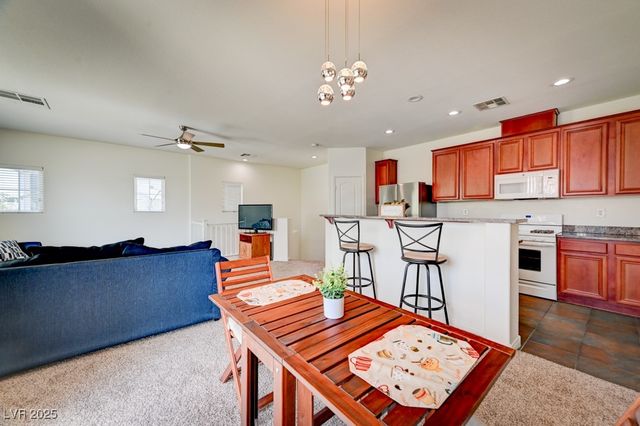 3924 Lazy Pine Street 101, Las Vegas, NV 89108