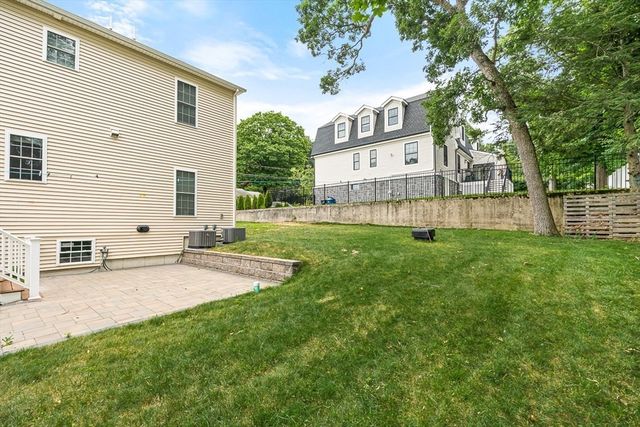 18 Grant Road, Winchester, MA 01890