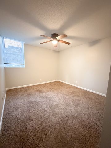 530 Hietts Ln Apt F, Clarksville, TN 37043