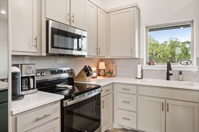 212 Jimmy Lane, Millsap, TX 76066
