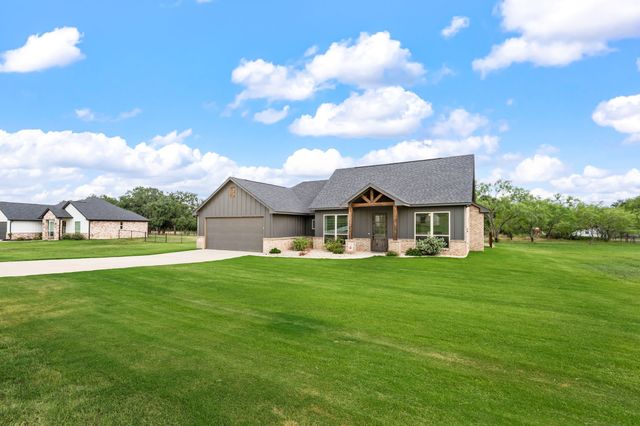 212 Jimmy Lane, Millsap, TX 76066