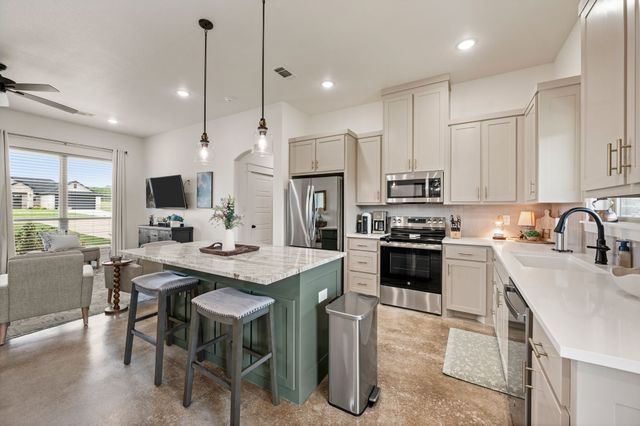 212 Jimmy Lane, Millsap, TX 76066