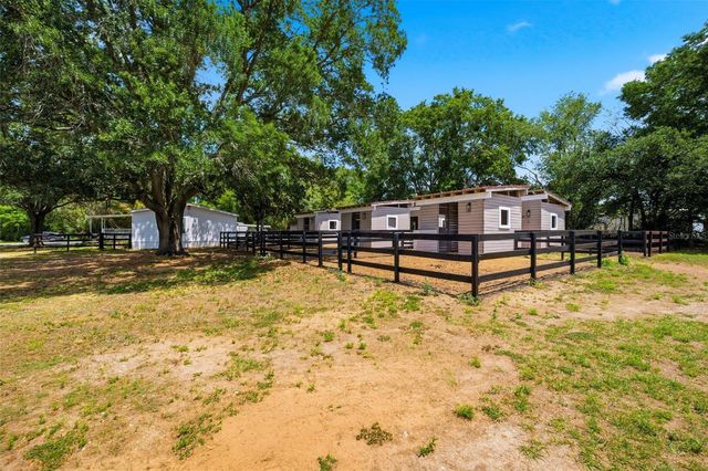 8606 BOYT ROAD, Zephyrhills, FL 33540