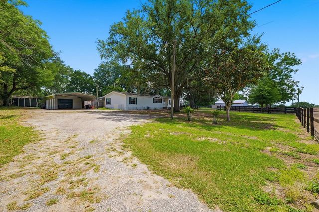 8606 BOYT ROAD, Zephyrhills, FL 33540
