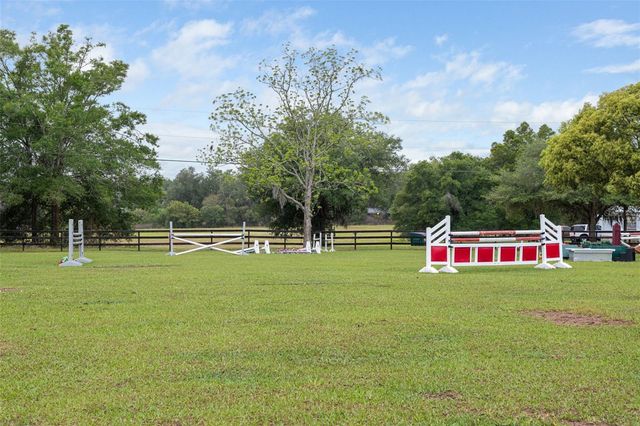 8606 BOYT ROAD, Zephyrhills, FL 33540