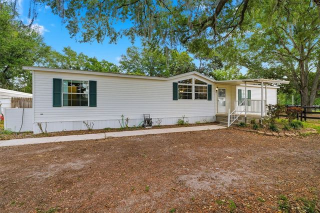 8606 BOYT ROAD, Zephyrhills, FL 33540