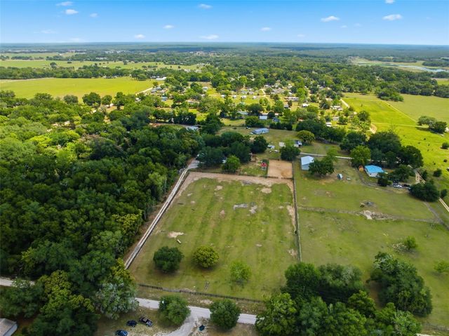 8606 BOYT ROAD, Zephyrhills, FL 33540