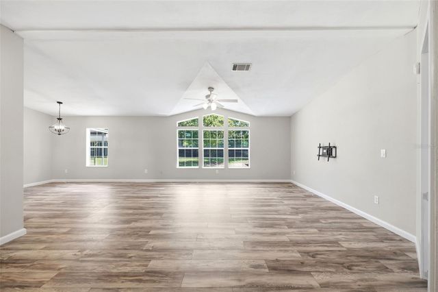 8606 BOYT ROAD, Zephyrhills, FL 33540