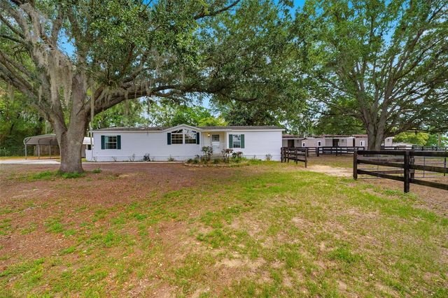 8606 BOYT ROAD, Zephyrhills, FL 33540