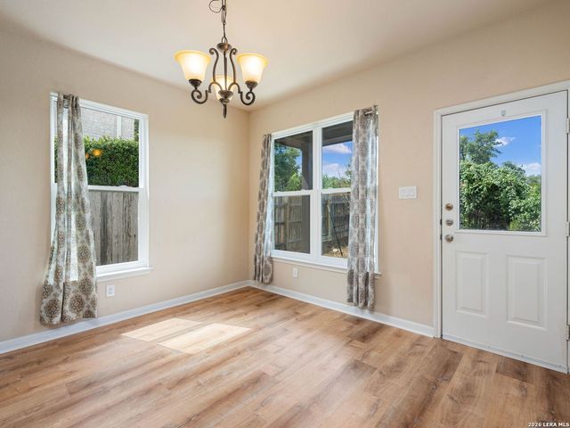 2747 Trinity View, San Antonio, TX 78261