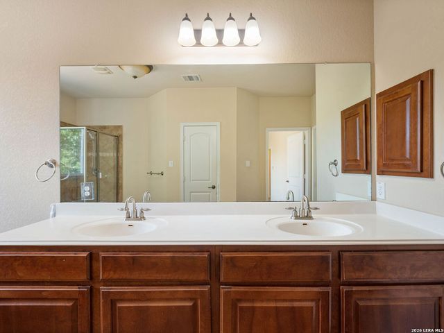 2747 Trinity View, San Antonio, TX 78261