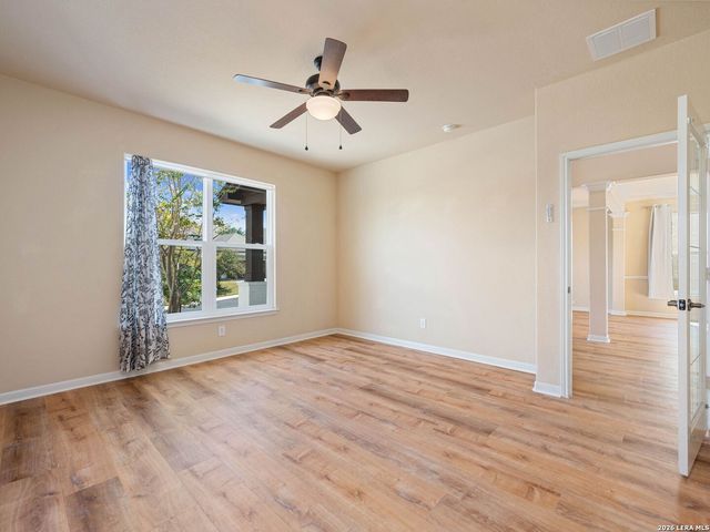 2747 Trinity View, San Antonio, TX 78261