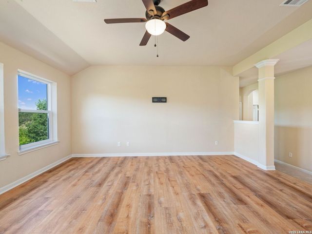 2747 Trinity View, San Antonio, TX 78261