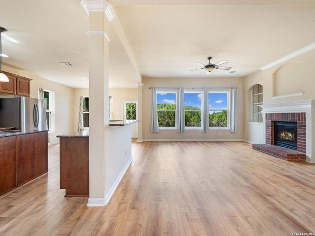 2747 Trinity View, San Antonio, TX 78261