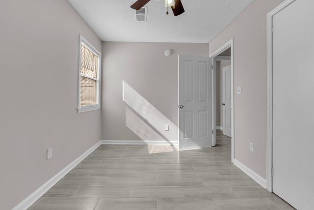 7821 NEWPORT RD, Millington, TN 38053