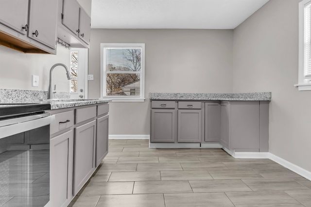 7821 NEWPORT RD, Millington, TN 38053