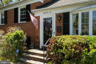 6110 DORCHESTER ST, Springfield, VA 22150