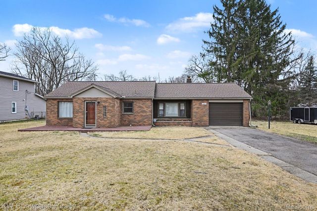 1690 Marylestone Drive, West Bloomfield Charter Township, MI 48324