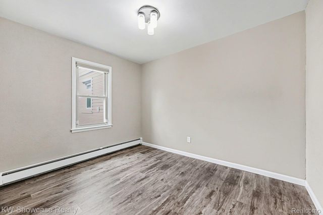 1690 Marylestone Drive, West Bloomfield Charter Township, MI 48324