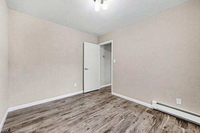 1690 Marylestone Drive, West Bloomfield Charter Township, MI 48324