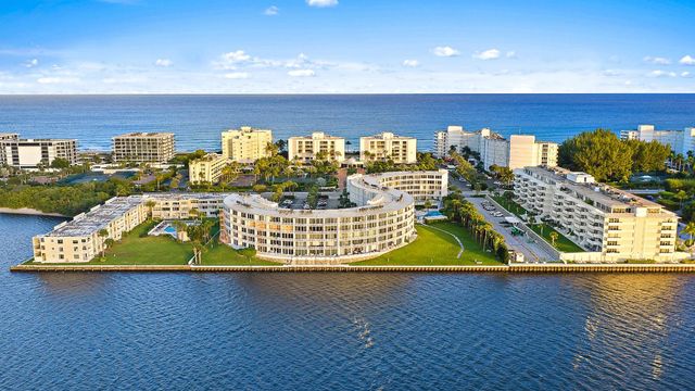 2760 S Ocean Boulevard 310, Palm Beach, FL 33480