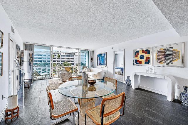 2760 S Ocean Boulevard 310, Palm Beach, FL 33480