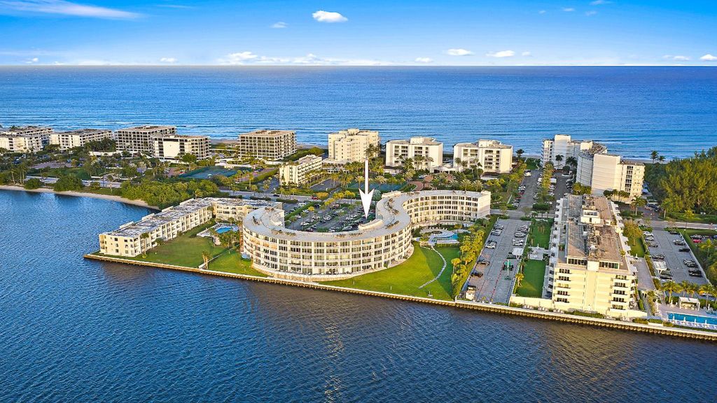 2760 S Ocean Boulevard 310, Palm Beach, FL 33480