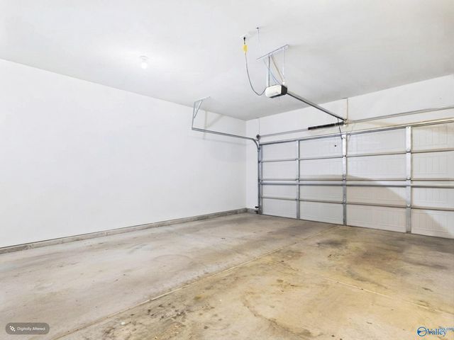 8207 NW Stone Mill Drive 8207, Huntsville, AL 35806