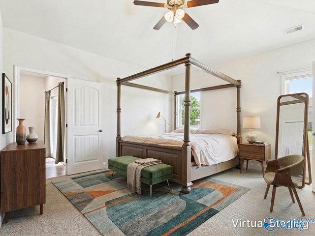 8207 NW Stone Mill Drive 8207, Huntsville, AL 35806
