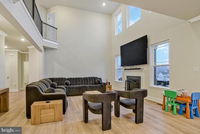 2865 BRIDGEWATER DR, Bryans Road, MD 20616