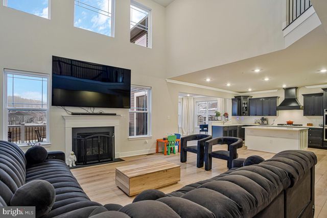 2865 BRIDGEWATER DR, Bryans Road, MD 20616