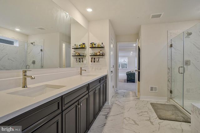 2865 BRIDGEWATER DR, Bryans Road, MD 20616