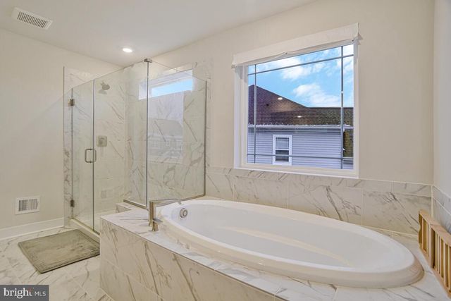 2865 BRIDGEWATER DR, Bryans Road, MD 20616