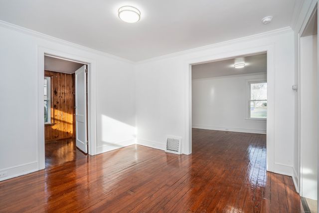 57 Washington Circle, West Hartford, CT 06119