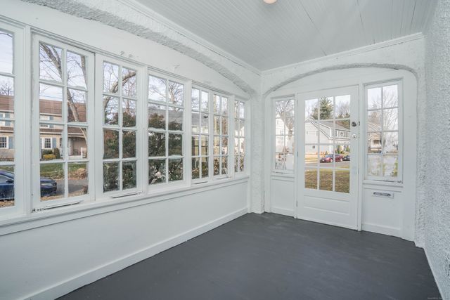 57 Washington Circle, West Hartford, CT 06119