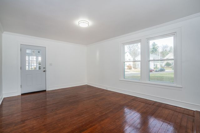 57 Washington Circle, West Hartford, CT 06119