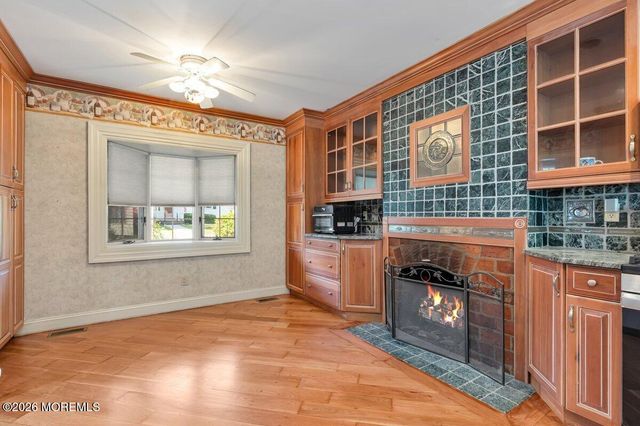 48 Ravine Drive, Matawan, NJ 07747