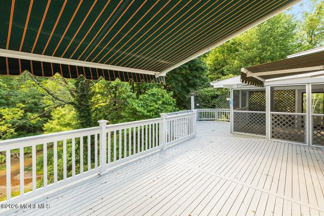 48 Ravine Drive, Matawan, NJ 07747