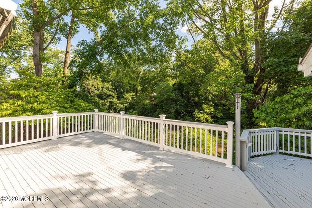 48 Ravine Drive, Matawan, NJ 07747