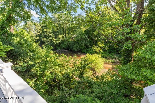 48 Ravine Drive, Matawan, NJ 07747