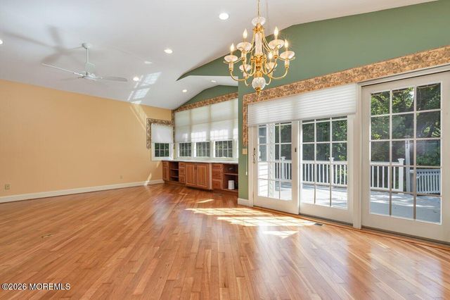 48 Ravine Drive, Matawan, NJ 07747