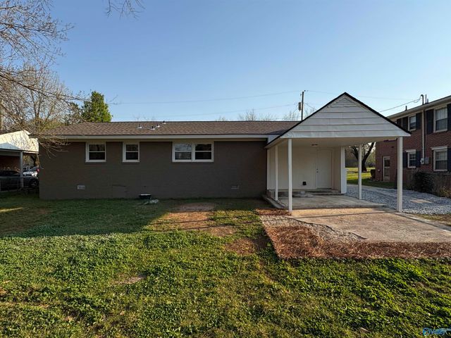 3010 Turf Avenue NW, Huntsville, AL 35816